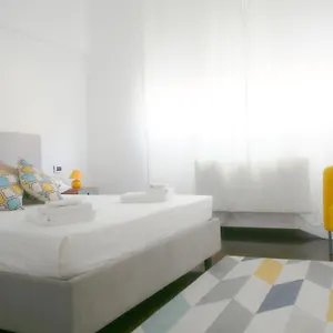 Bnbutler - Bergonzoli - Modern And Bright Near Station Apartment Milan